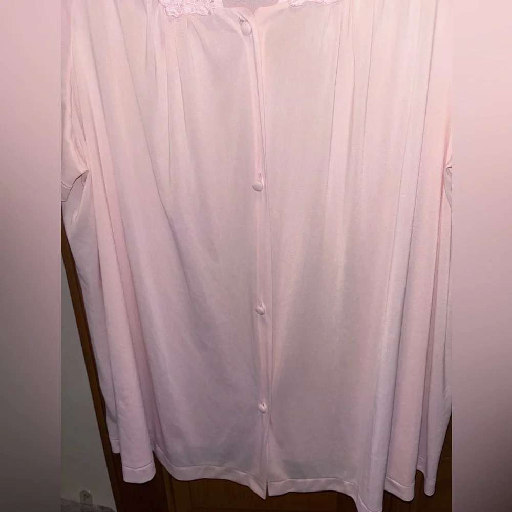 Vanity Fair Light Pink Silky Pajama Top Size 2X Night Shirt Vintage Made in USA - Picture 6 of 7